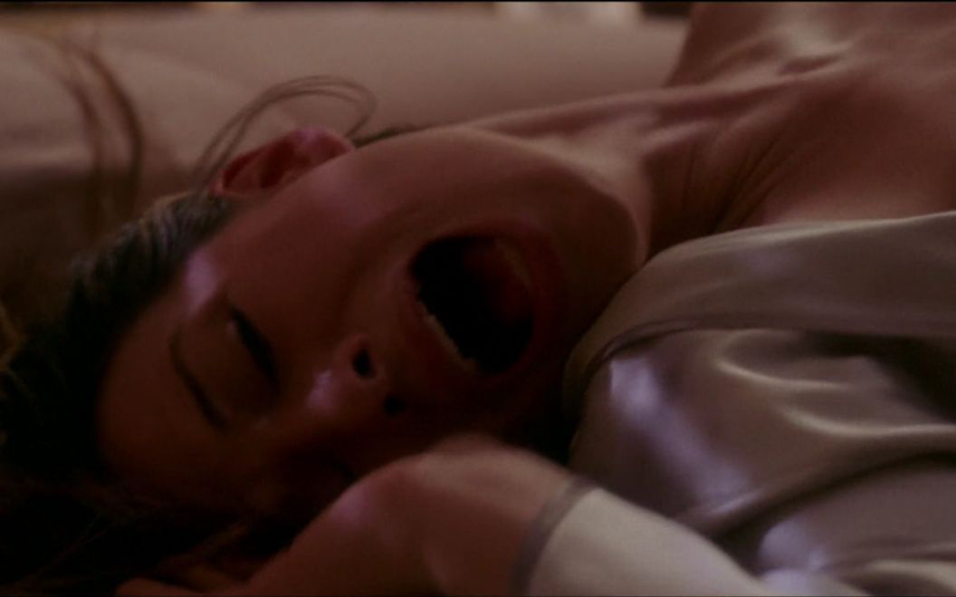 谁有电影《透明人魔》的链接?求分享到我的百度云上