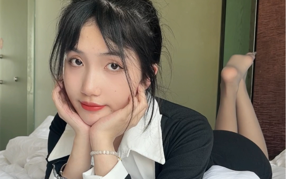 Why haven't you called me? My cell phone is dying.