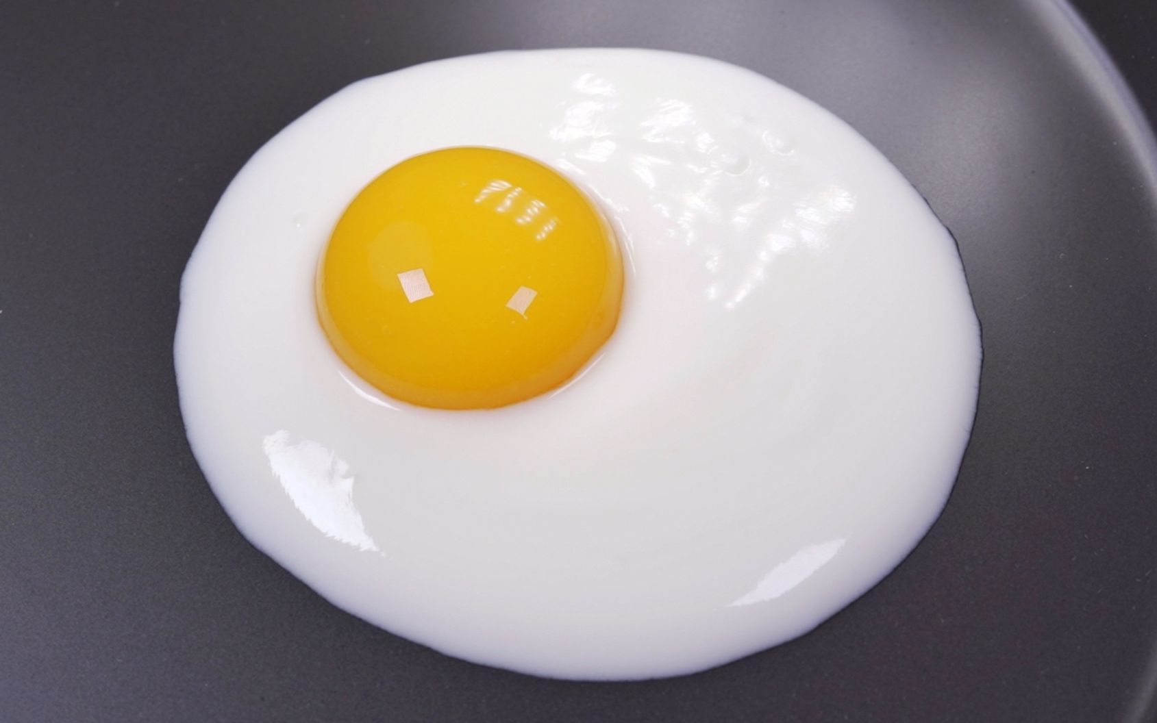 二次元完美鸡蛋！米其林煎蛋竟然是这么做的…