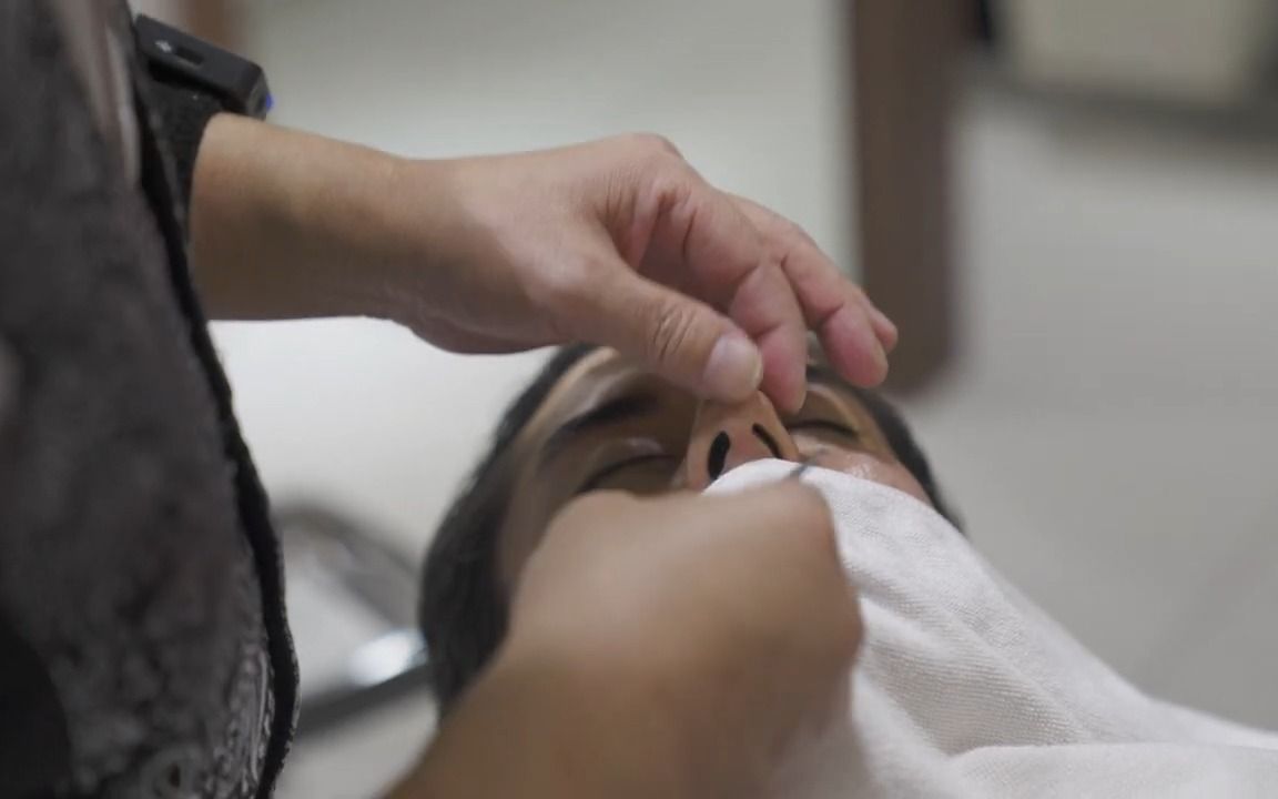 【ASMR】| 南韩按摩 | 黄油理发店 | 男士修面修鼻毛 | 排除淋巴 | 敷面膜啦