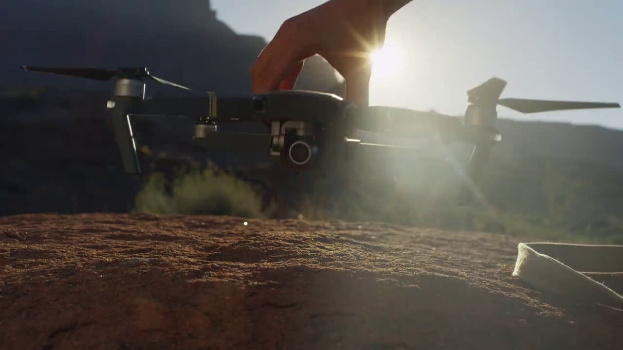 奇蛙无人机库不齐沙漠之旅纪录片视频