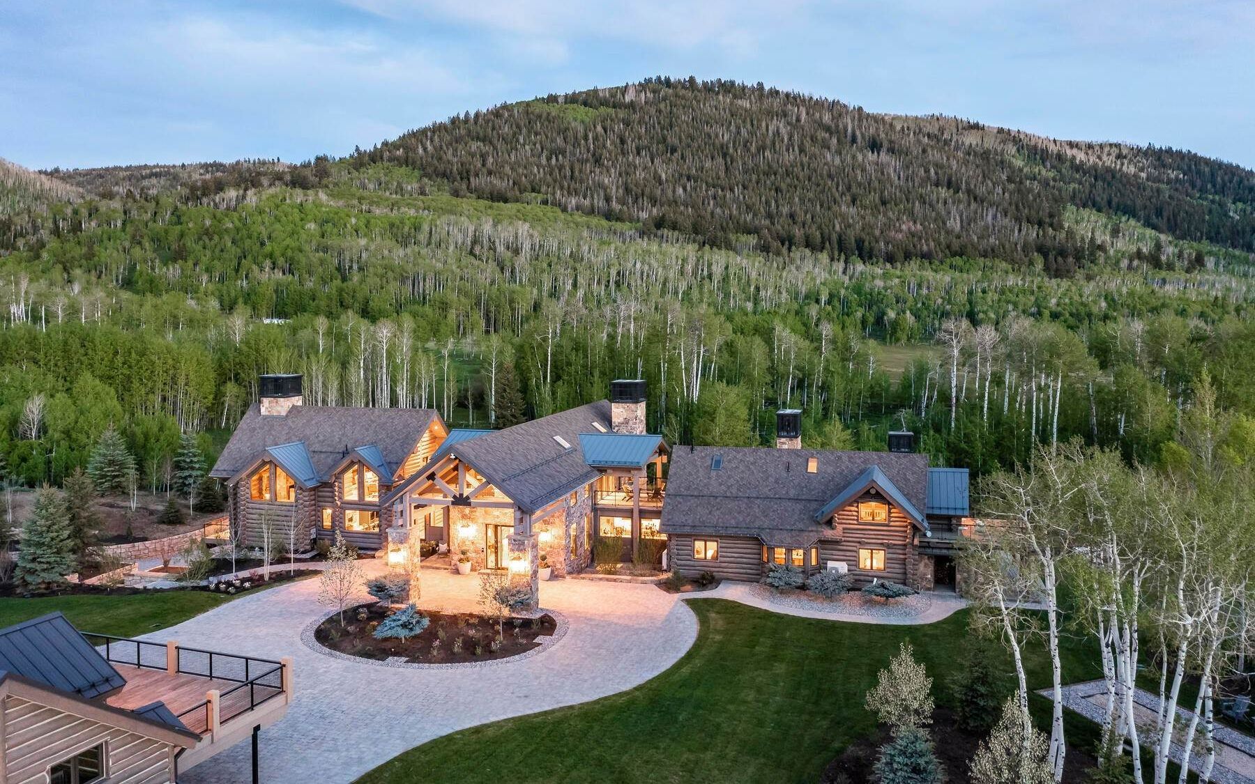 位于犹他州禧伯城的一座奢华度假别墅7600 E Deer Knoll Dr, Heber City, UTjd246jd246哔哩哔哩视频