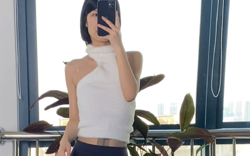 别闹了，现在就行腰丝。