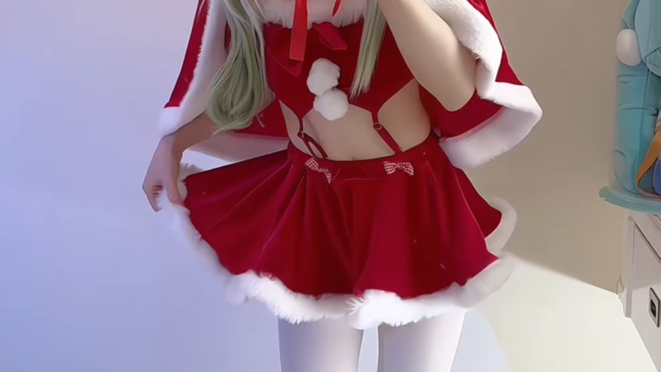 Not looking at the small belly challenge