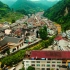 浙江温州有处原始古村，里面居然还有人居住，实在是太意外了