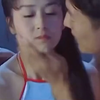 少奶奶包养小白脸被下药迷晕，被拍了照片便宜了好多人