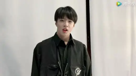 【刘耀文】时代少年团刘耀文花式打歌《要你管》