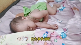 婴儿几个月开始不用包起来 c214cfdc0c237684c091a2e181ae38c2c197fa46.jpg@280w_158h_1c_100q.jpg