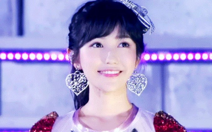 ［AKB48渡边麻友］马尾与发圈 （FNSうたの夏まつり） 现场版-渡边麻友-AKB48-UHD