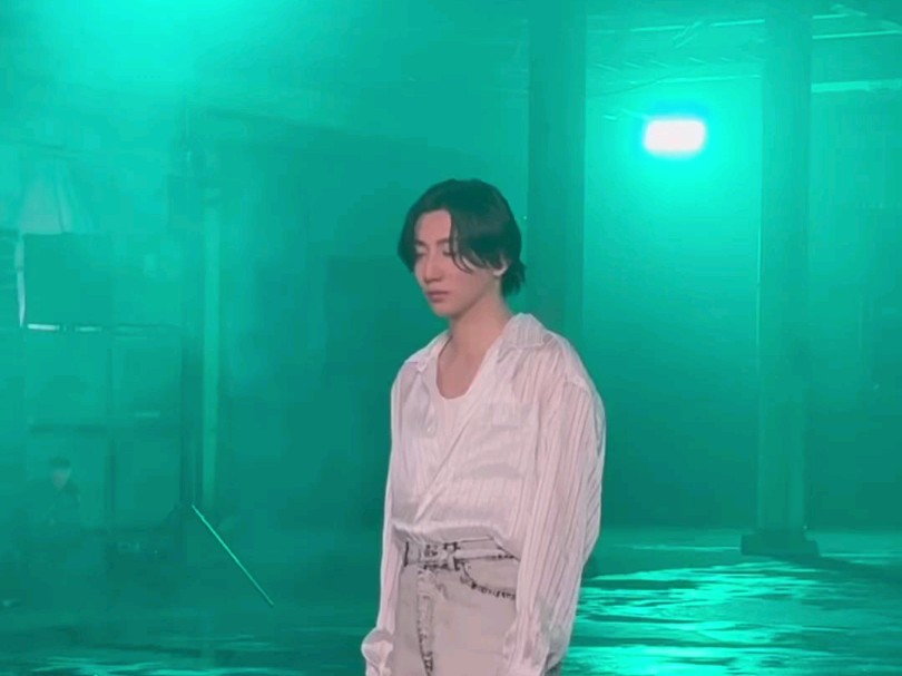 【京本大我】十三单拍摄花絮-水瓶座的怪胎-水瓶座的怪胎-哔哩哔哩视频