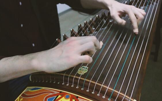 青城山下白素贞古筝高级曲谱_青城山下白素贞古筝谱(2)