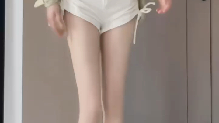 Watch the legs today.