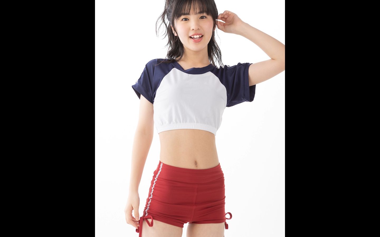 兔牙妹眞辺あみ活力登场