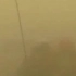 【正能量】实拍新疆武警消防在12级狂风中转移民众