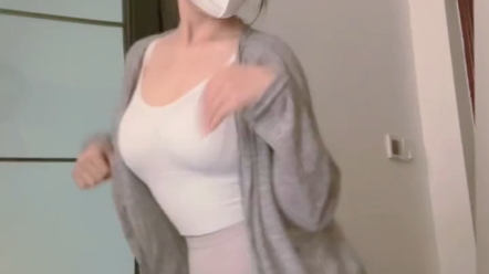 Elegant women are the most charming