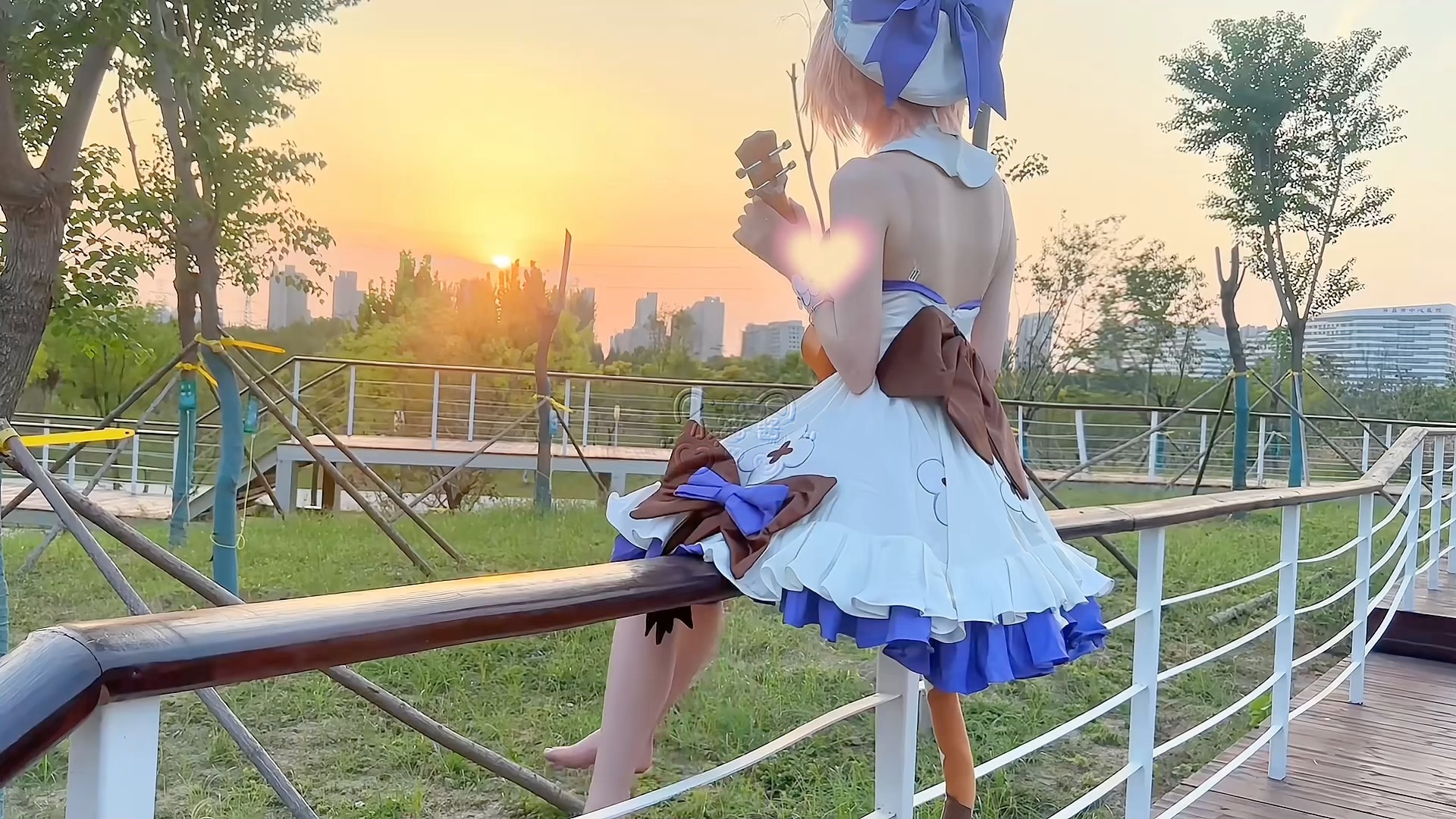 [Kitten Sauce Lori] has updated a video, come watch!