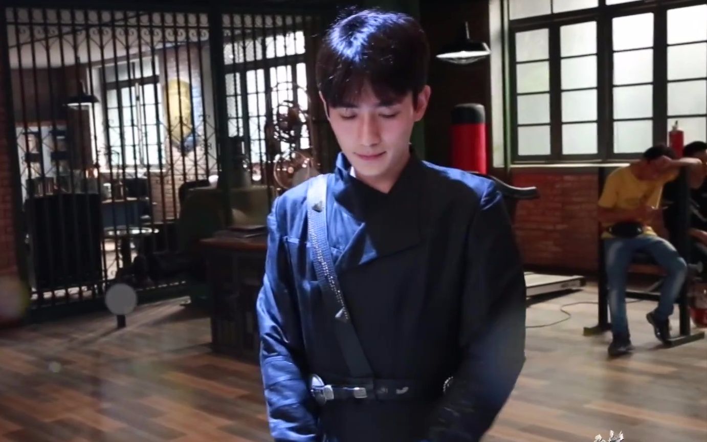 朱一龙】《镇魂》脱掉黑袍的黑袍使_哔哩哔哩(゜-゜)つロ干杯~-bilibili