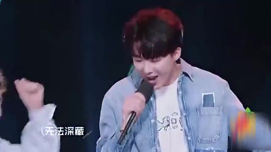 快乐大本营：刘宇宁演唱自己的成名曲《讲真的》，台下都嗨的不行了！