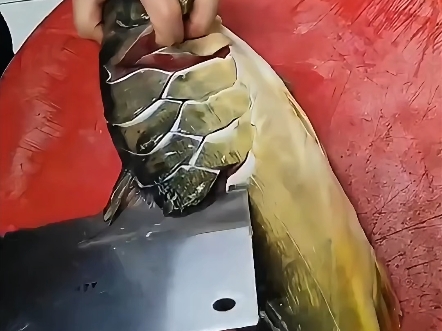 原来大厨都是这样切菜的啊！