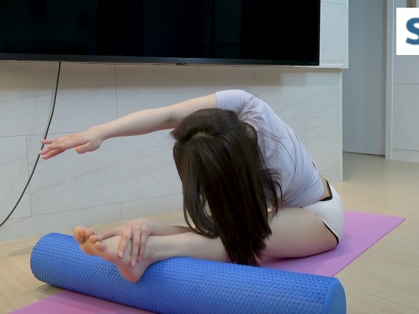 Yoga workout at home!