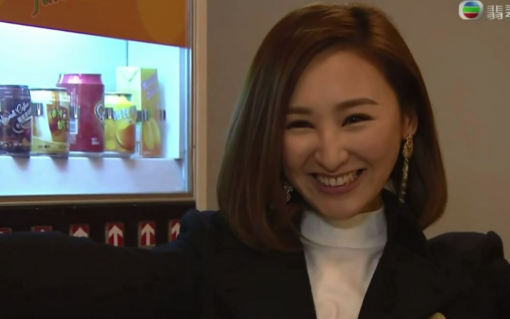 【粤语】高海宁说：他 皮 痒