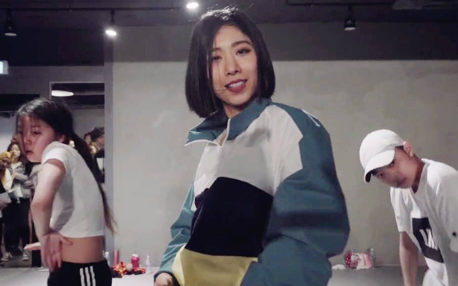 【1M舞室】女神Lia Kim+正太萝莉客串编舞Ze