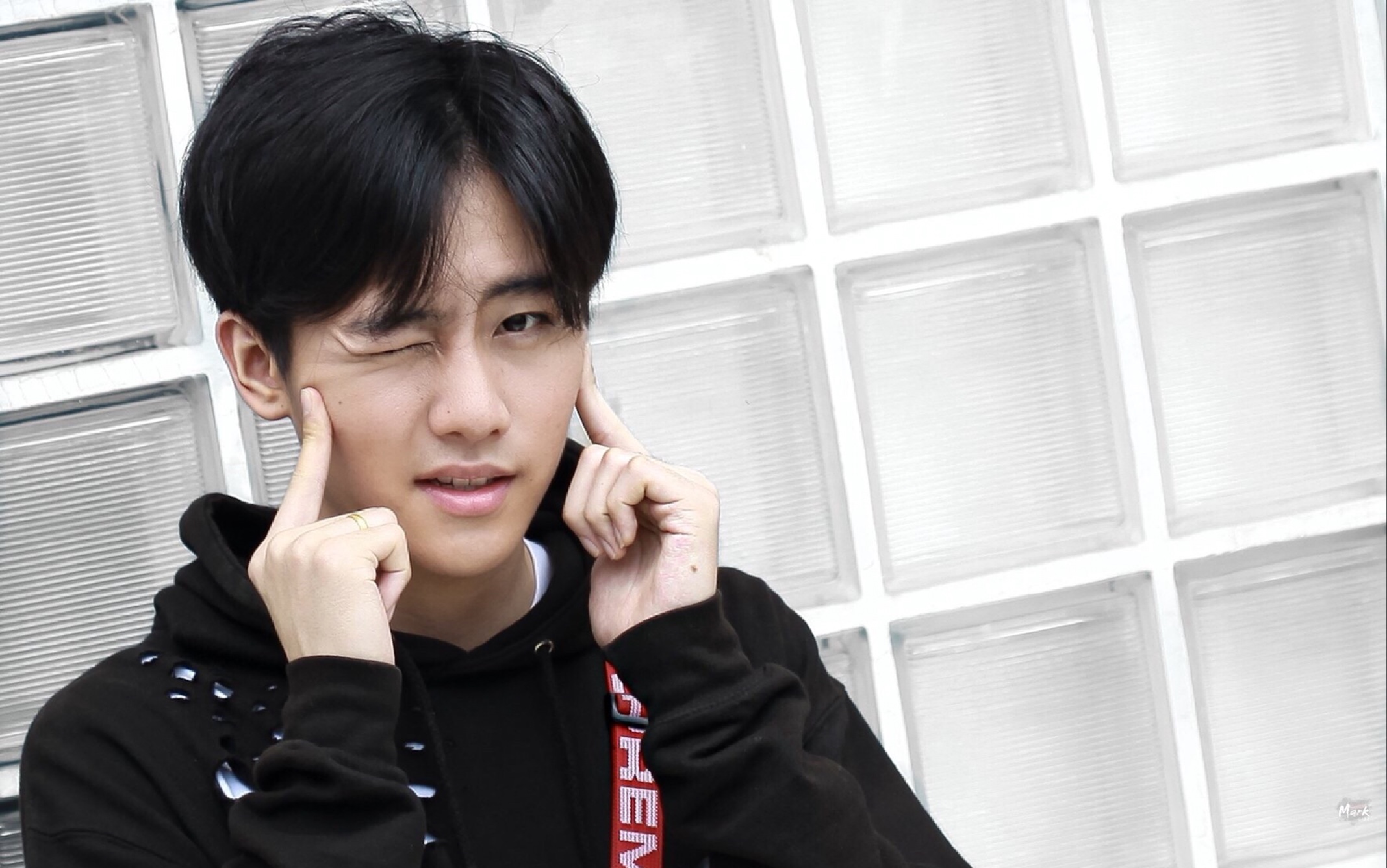 (这是什么黑暗料理啊!心疼我们马克弟弟)