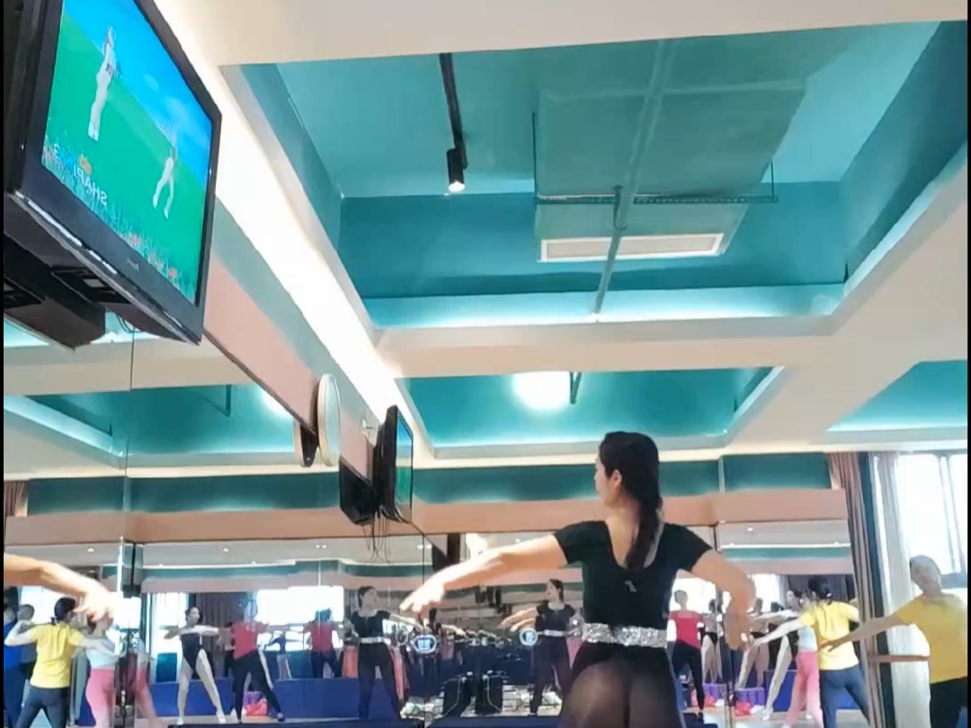 国内健身-HY-YZ-2024-04-19 墨绿黑条T+黑 (不全) A