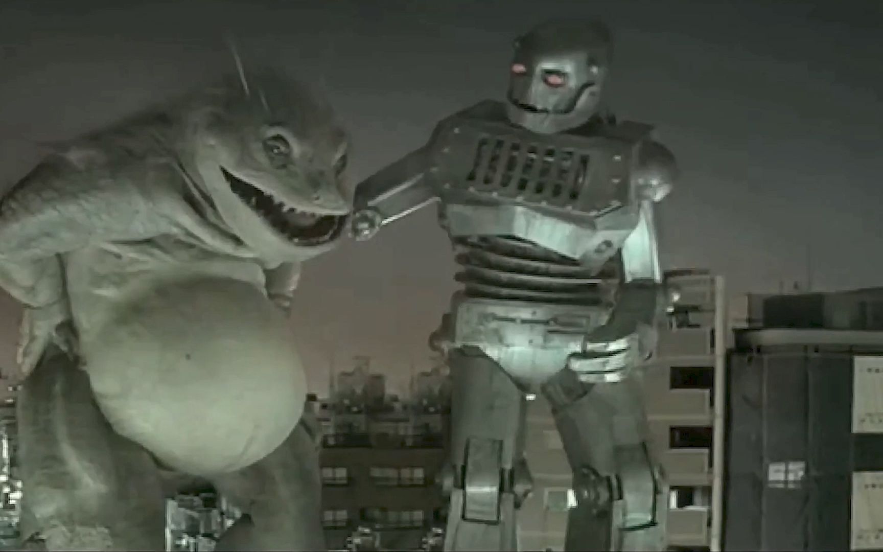 这只怪兽怀孕了，但孩子的父亲却是个机器人，搞笑科幻短片《怪兽怀孕》