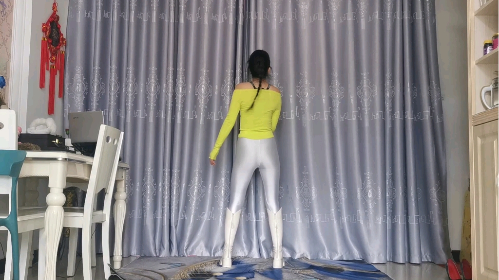 简单64步步子舞，好听的歌曲，就是忘了叫什么歌名了