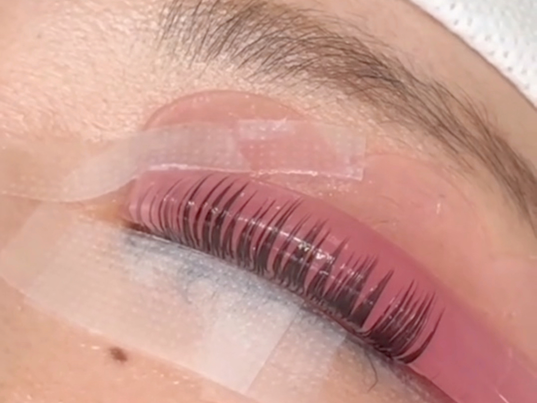 外网很火的睫毛蛋白矫正