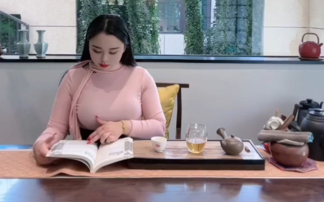 I'm waiting for the wind and you.