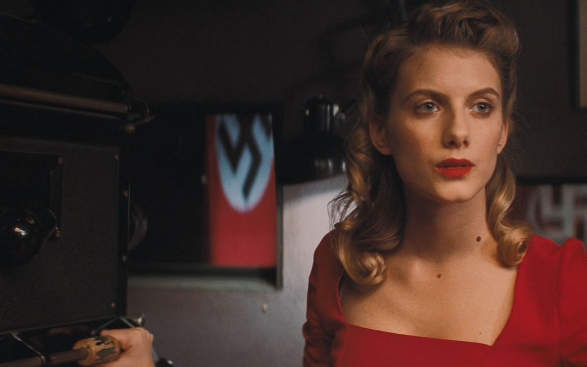 【无耻混蛋】犹太姑娘的复仇准备 和David Bowie的歌简直是绝配 Inglourious Basterds BluRay 1080p 高