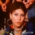 (珍贵影像) 以色列歌手Esther Ofarim 为儿童演唱：Kinderspiele (1974)