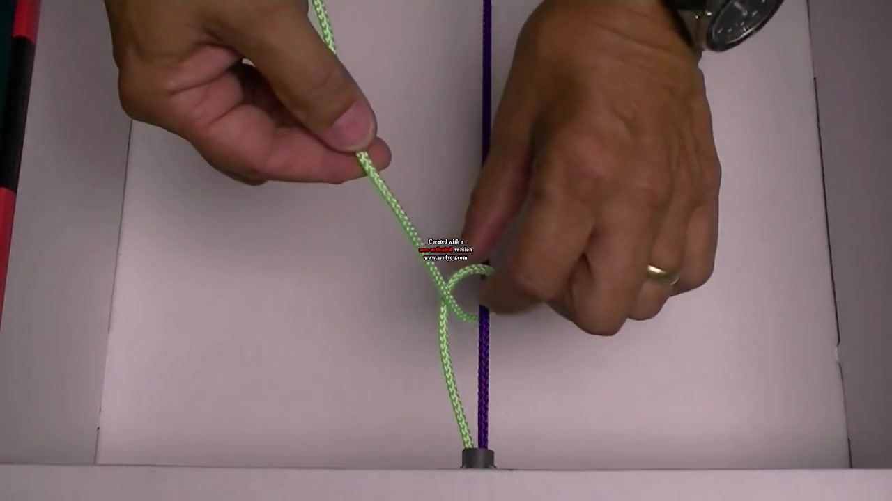 很清楚打结演示Tennis knot tutorial_哔哩哔哩 (゜゜)つロ 干杯bilibili