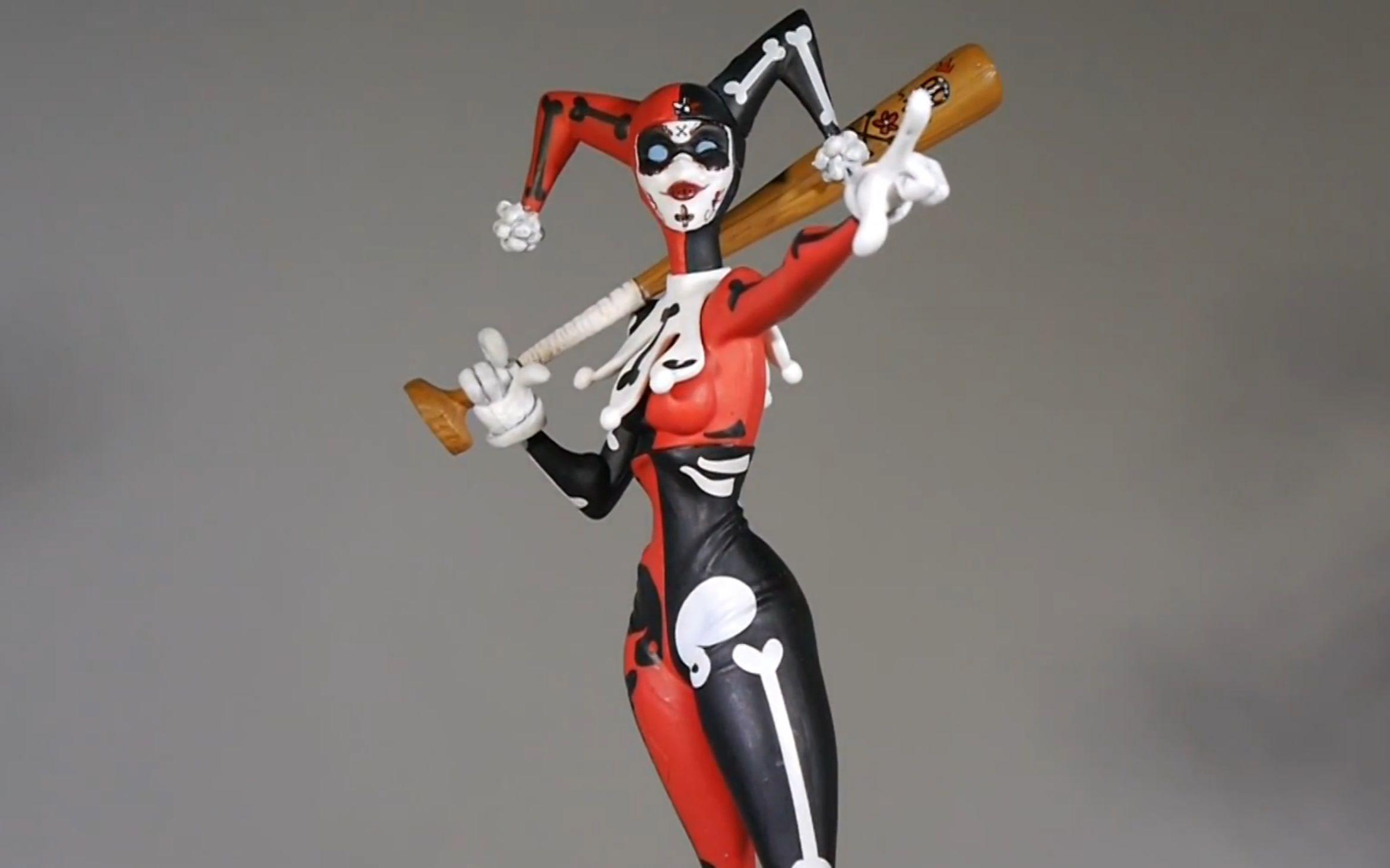 小丑女unboxingdcartistsalleyharleyquinndayofthedeadvariantstatue