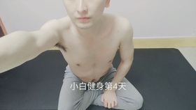 在家怎么练出腹肌和马甲线女 cd93536dd4788786a1ae71a3b8ada07e93d493d5.jpg@280w_158h_1c_100q.jpg