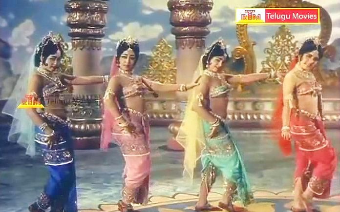 胜利祝舞——Vijayalalita，Gitanjali，Mani和Nirmala的古典舞