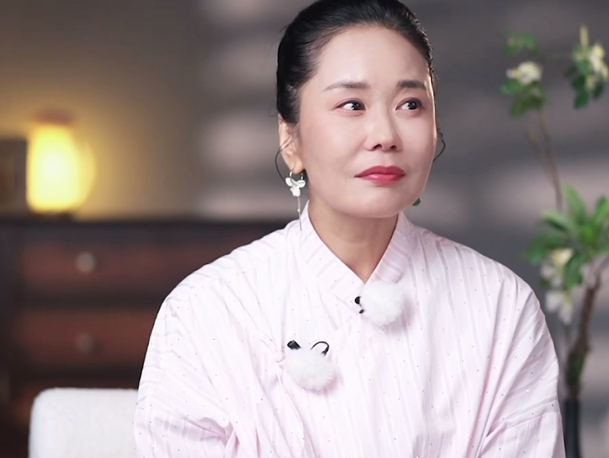 李蕾老师讲红楼梦（若有侵权 联系删除）