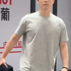 基础款的短袖，也能穿出型男的感觉
