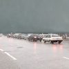 锦州暴雨中等公交车