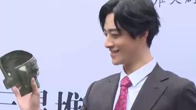 [<em class="keyword">郑云龙</em>]活版<em class="keyword">三星堆</em>哈哈哈哈哈哈真的好像