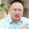 夫妻之间一定要当孩子面在家秀恩爱