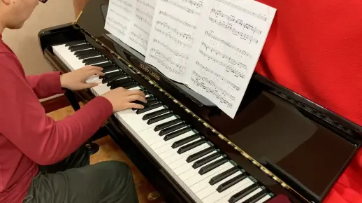 《我哭泣，为我的命运Piangero la sorte mia》钢琴伴奏