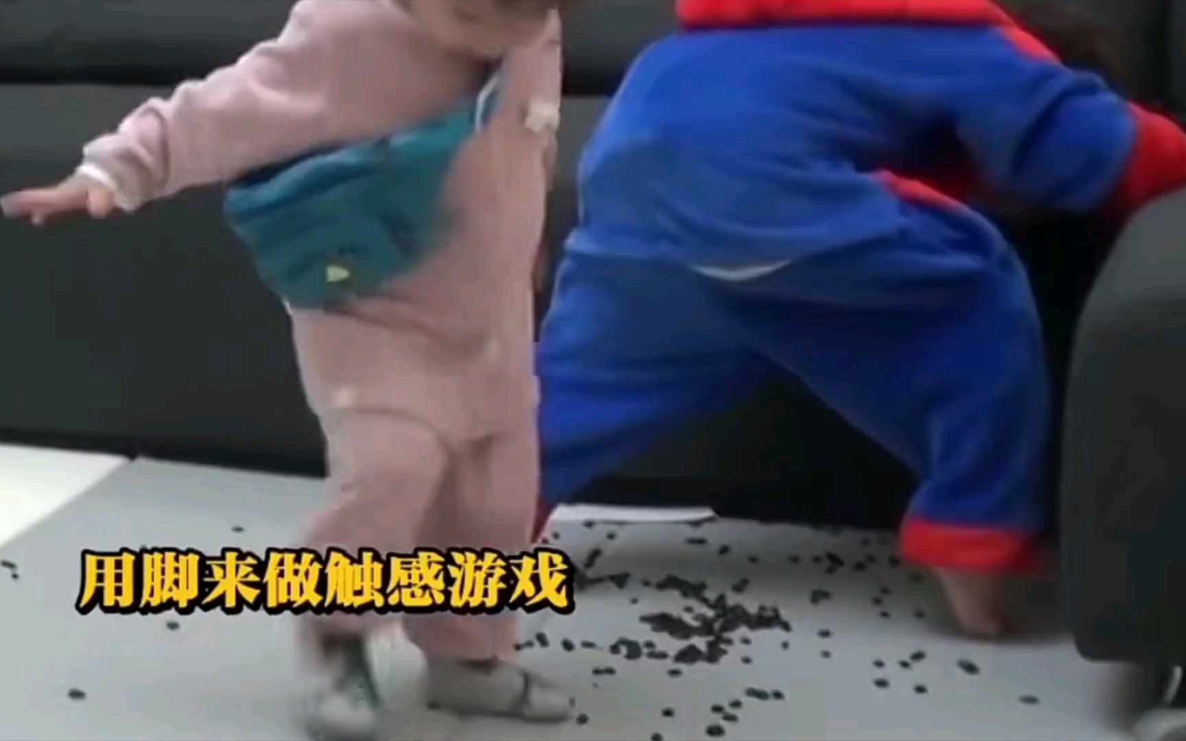 活动作品朴建厚洁癖猪哈哈哈哈脚和手绝不碰脏脏的哈哈哈哈哈