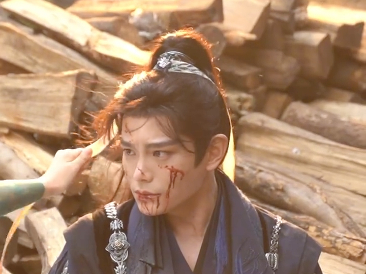 【丁禹兮】20241103 《永夜星河》解发带片场直拍@丁禹兮工作室