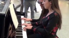 音乐推荐治愈钢琴 d182efb030725122eddfee1268d15d70bc22ff48.jpg@280w_158h_1c_100q.jpg