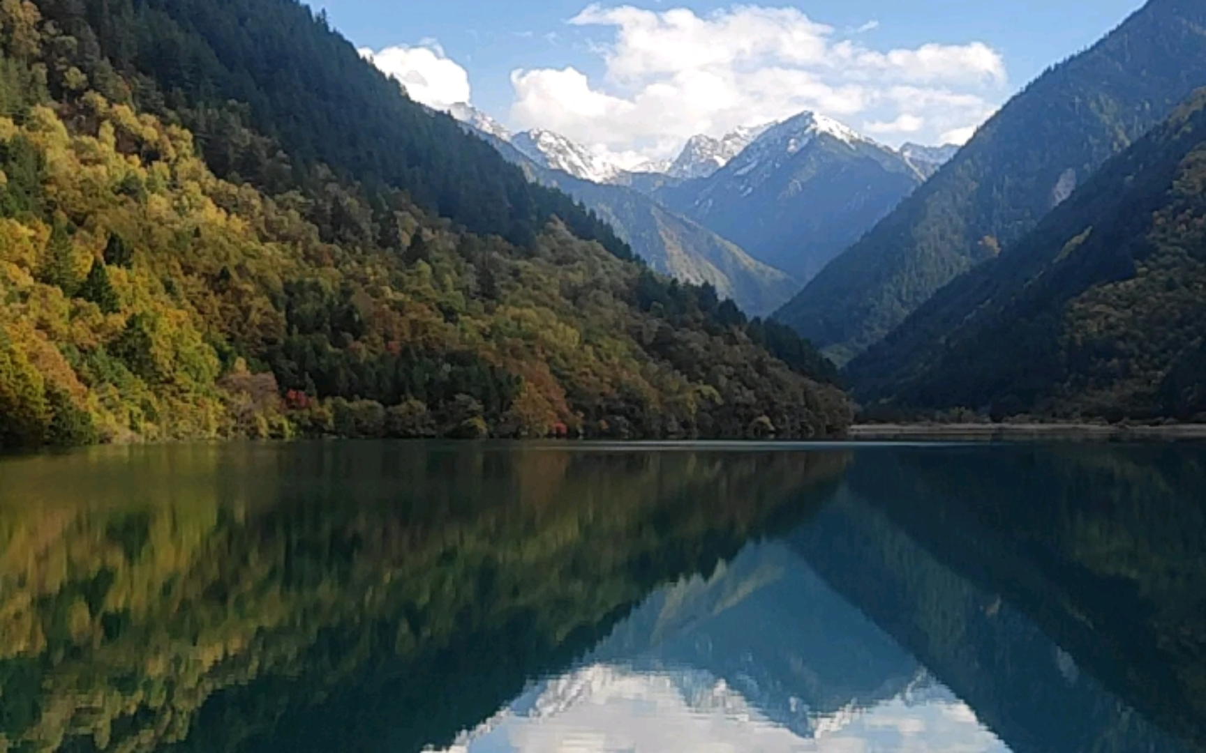 九寨沟犀牛海