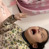 小孩哭