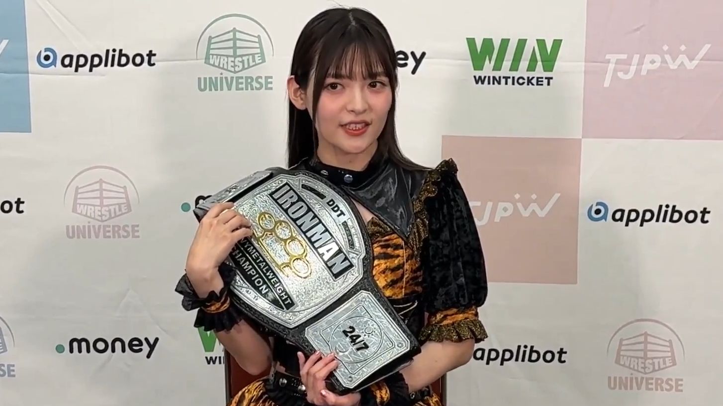 【上坂堇】赛后发表职业摔跤获胜感言